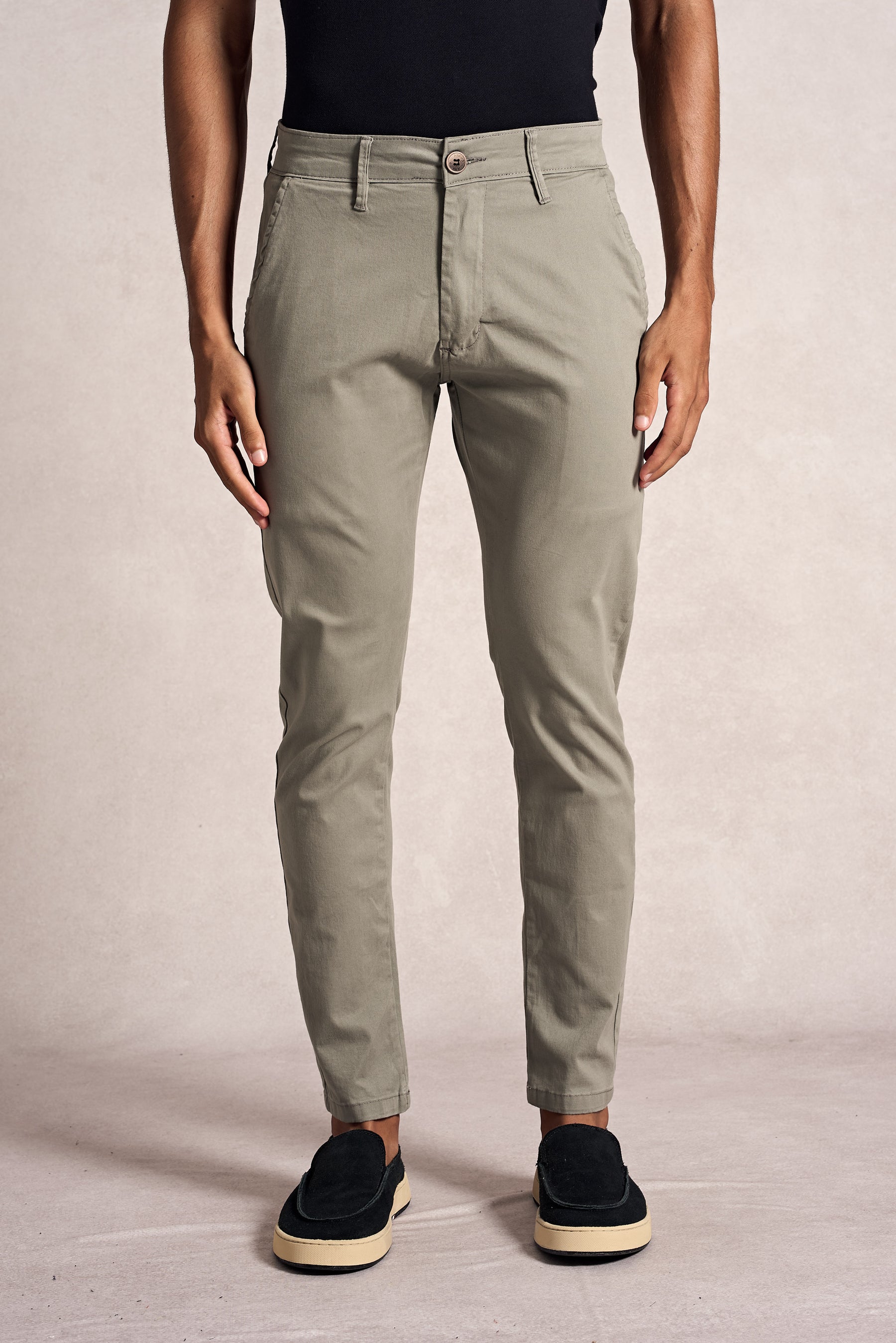 Calça Sarja Chino
