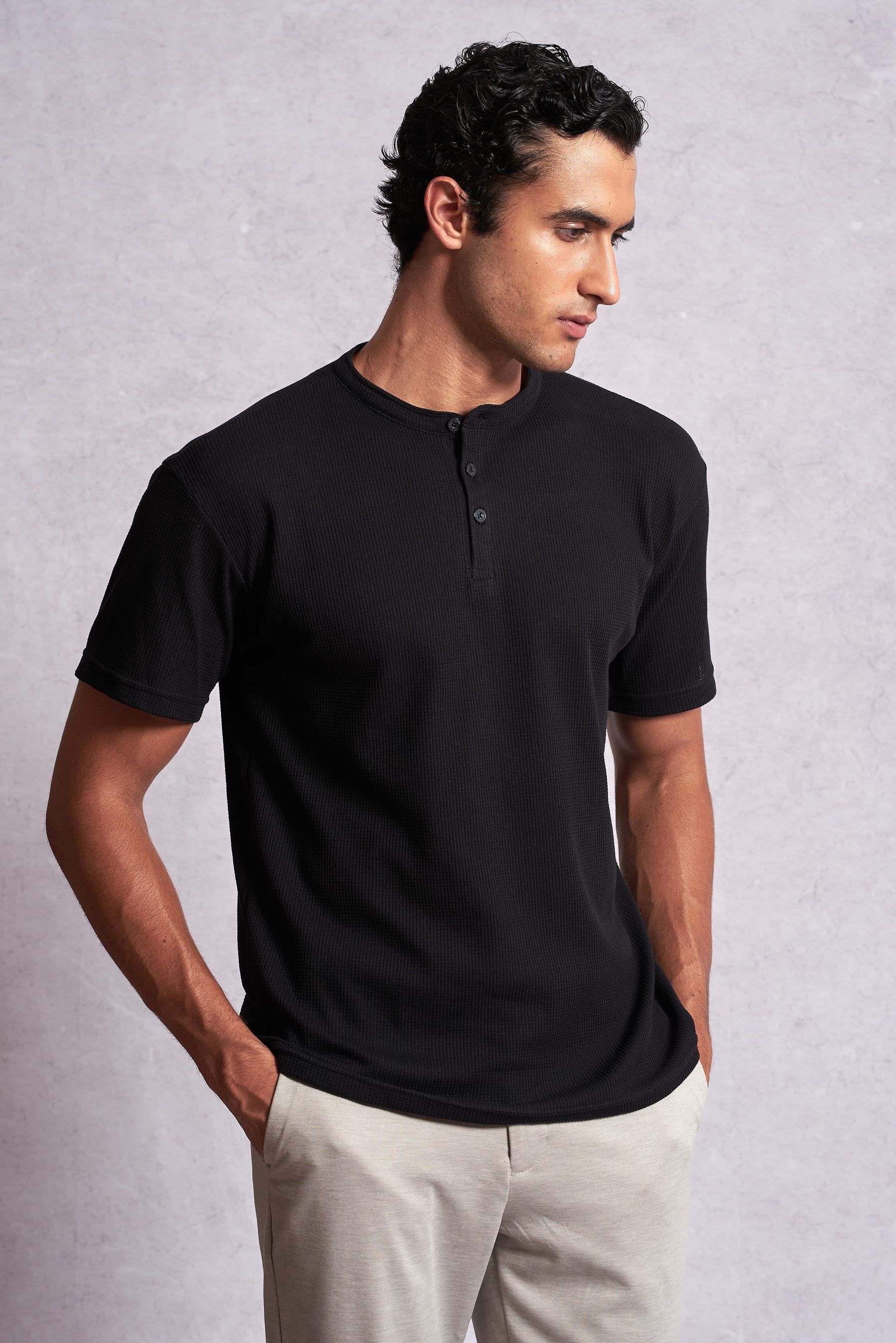 Camiseta Henley Texture