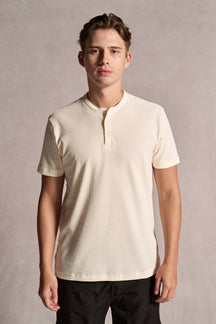 Camiseta Henley Texture