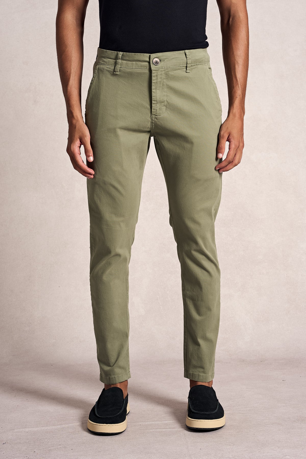 Calça Sarja Chino